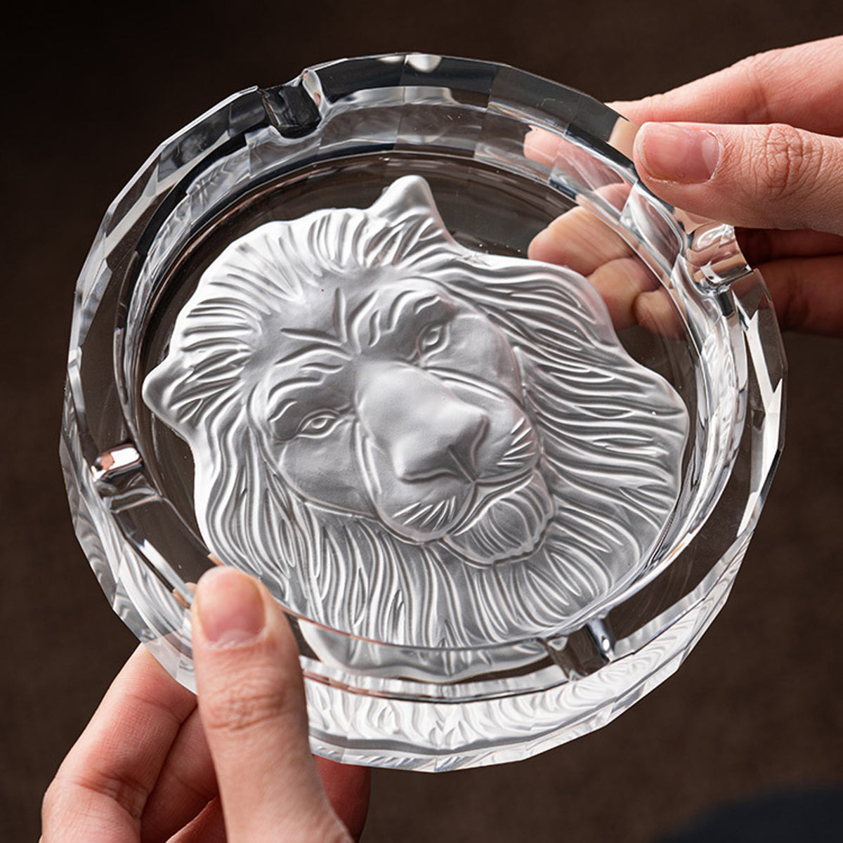 Classy Crystal Glass Ashtray Lion – Ashtray Planet