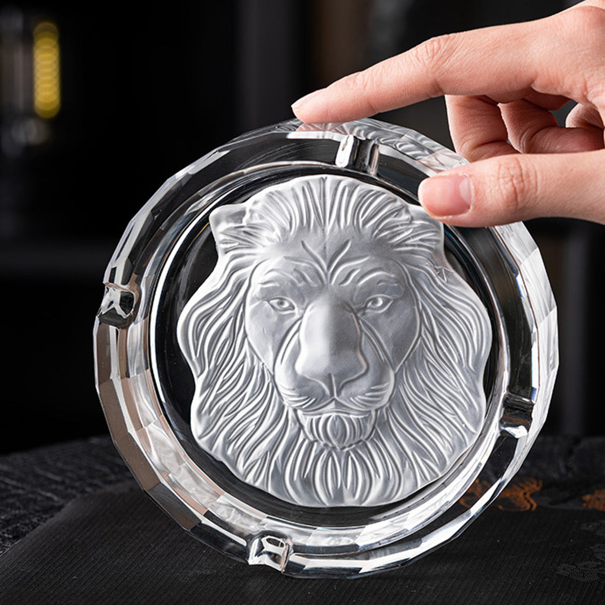 Classy Crystal Glass Ashtray Lion – Ashtray Planet