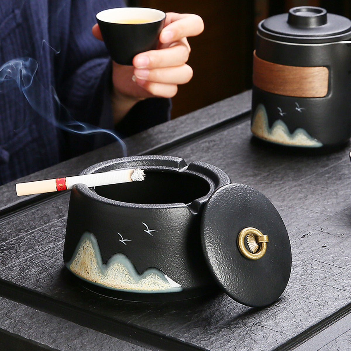 Outdoor Ashtray with Lid Japanese Style Ceramic – Ashtray Planet