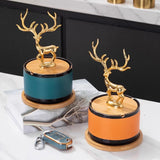 Luxury Deer Statue Ashtray with Lid Covered Lidded Smokeless Cool Ash Tray
