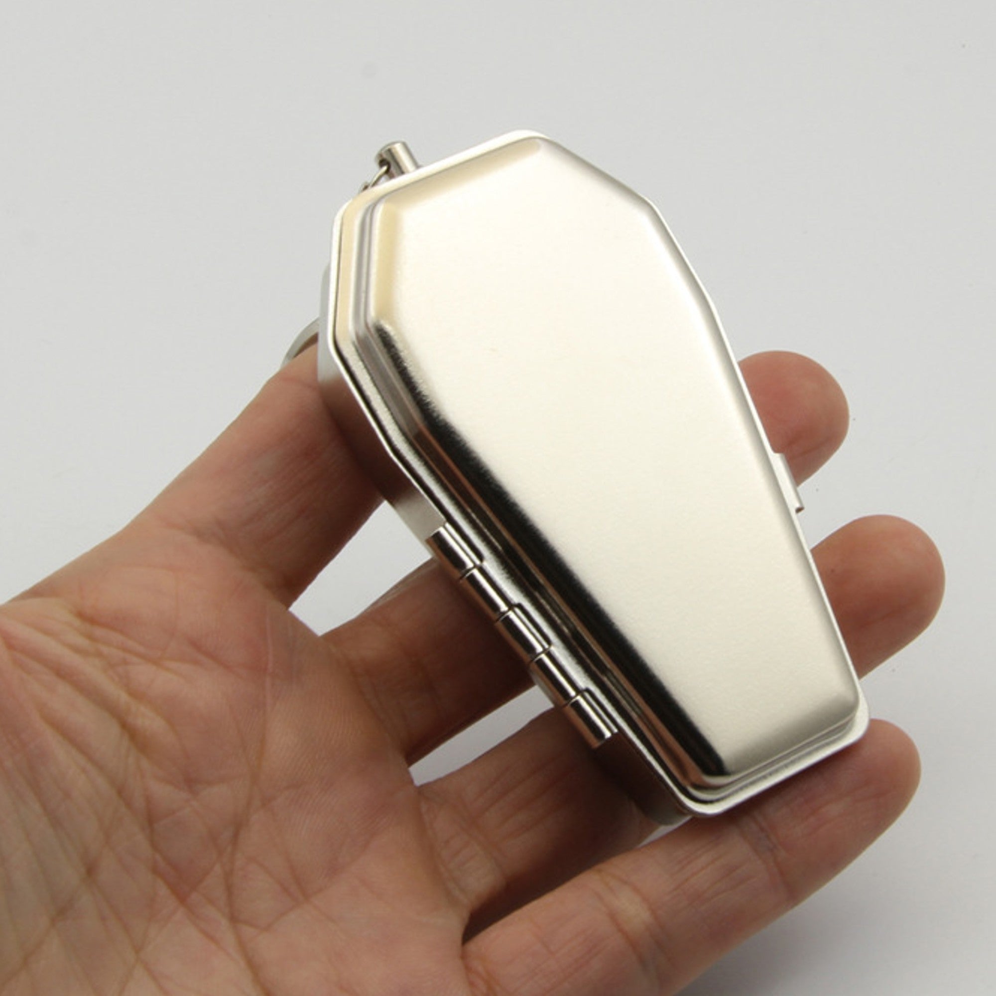 thumbnail image 2 of Ashtray Stainless Steel Round Ashtray With 360 2 of 9
