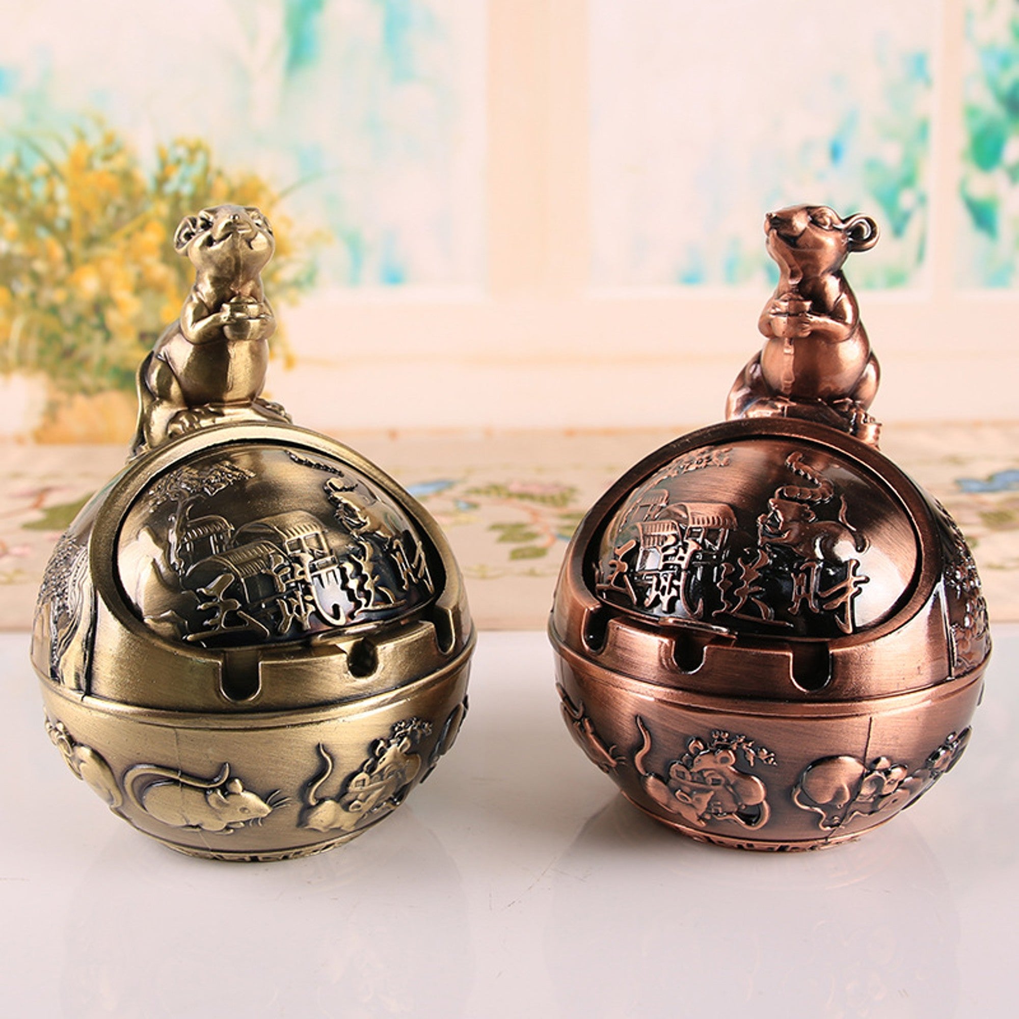 antique cigarette ashtray Animal Ashtray with Lid Vintage Outdoor Ash Tray Chinese Zodiac Rat / retro bronze (right) antique cigarette ashtray Animal Ashtray with Lid Vintage Outdoor Ash Tray Chinese Zodiac Rat / retro bronze (right)