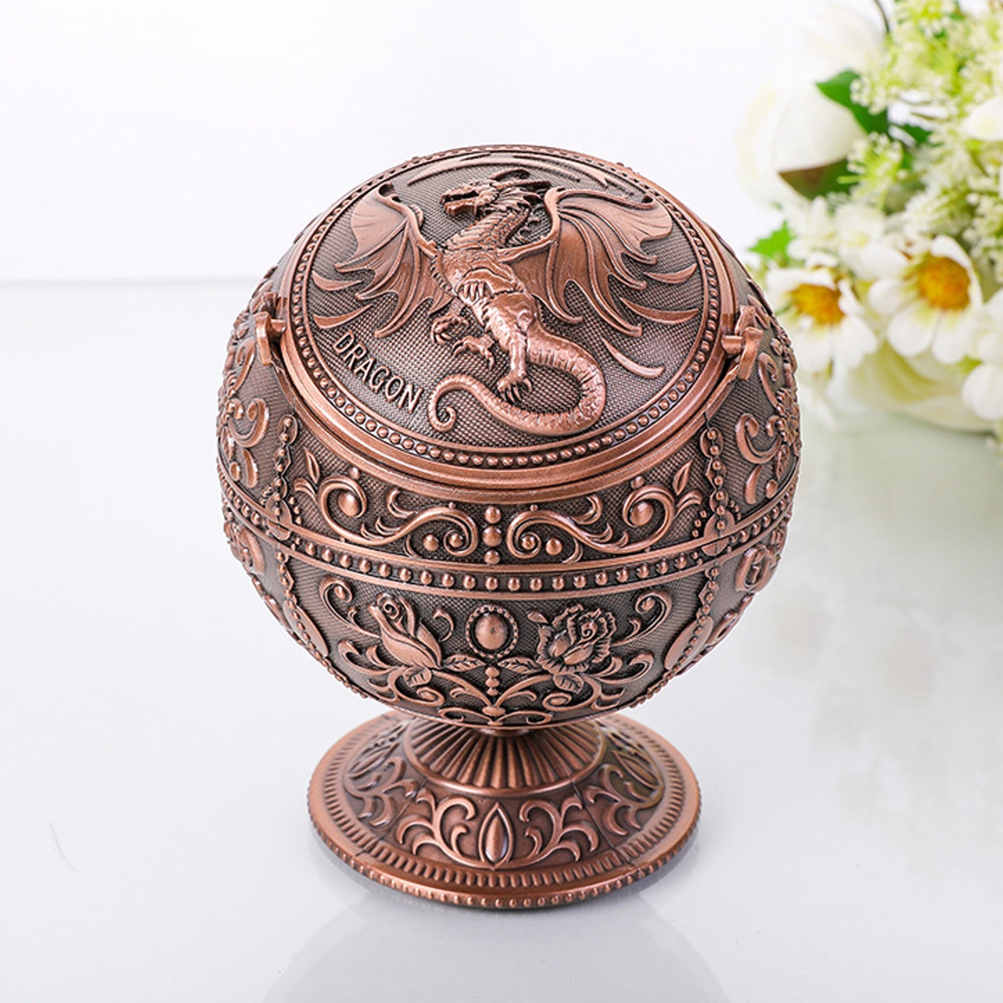 Vintage Globe Ashtray with Flip Lid and Dragon Carving – Ashtray