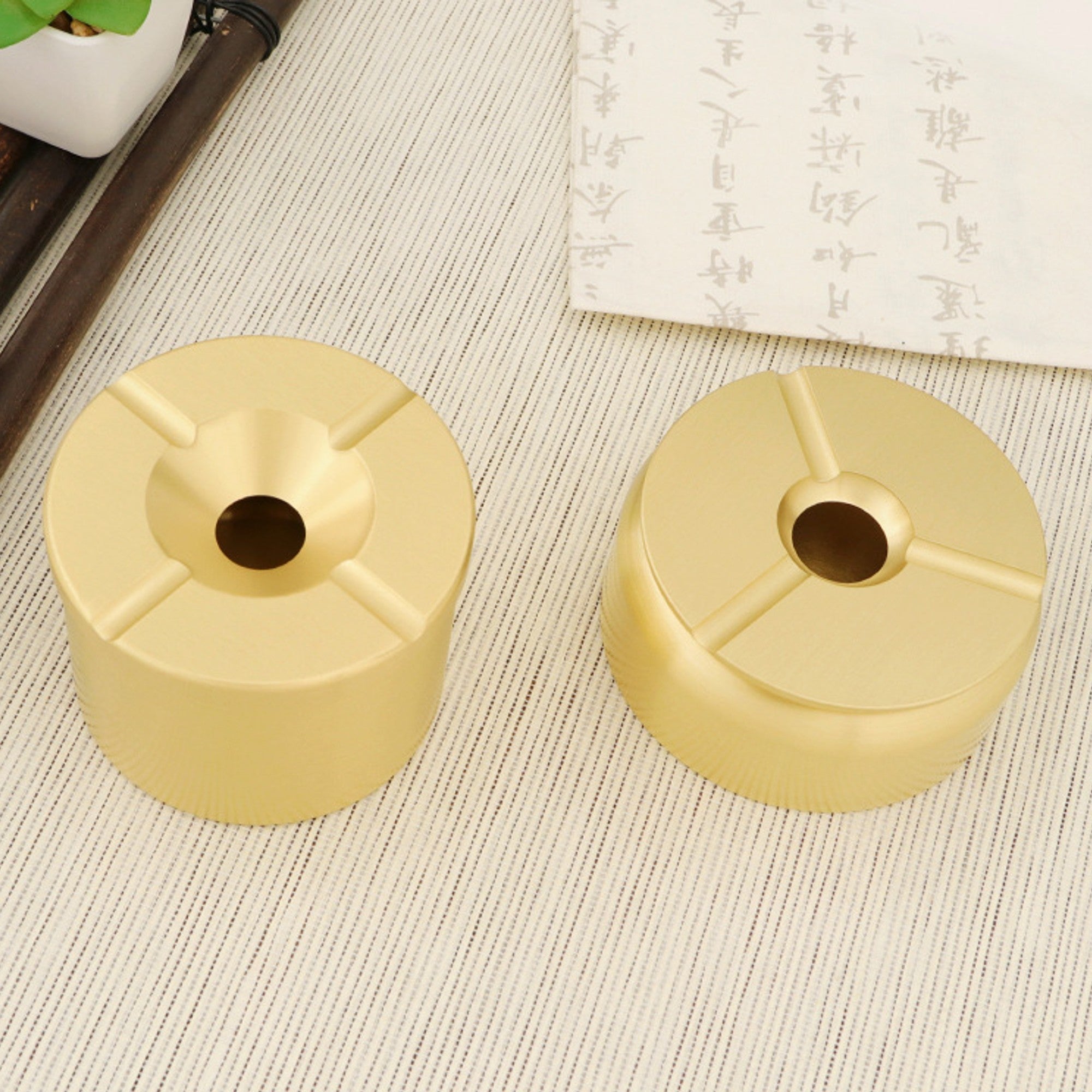 Brass Ashtray with Lid – Ashtray Planet