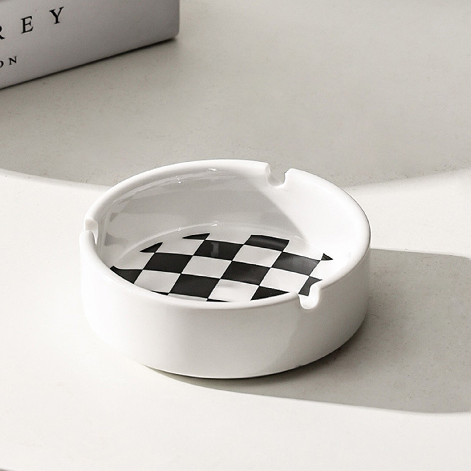 Ceramic Ashtray Minimalist White Silver 3.9-inch – Ashtray Planet