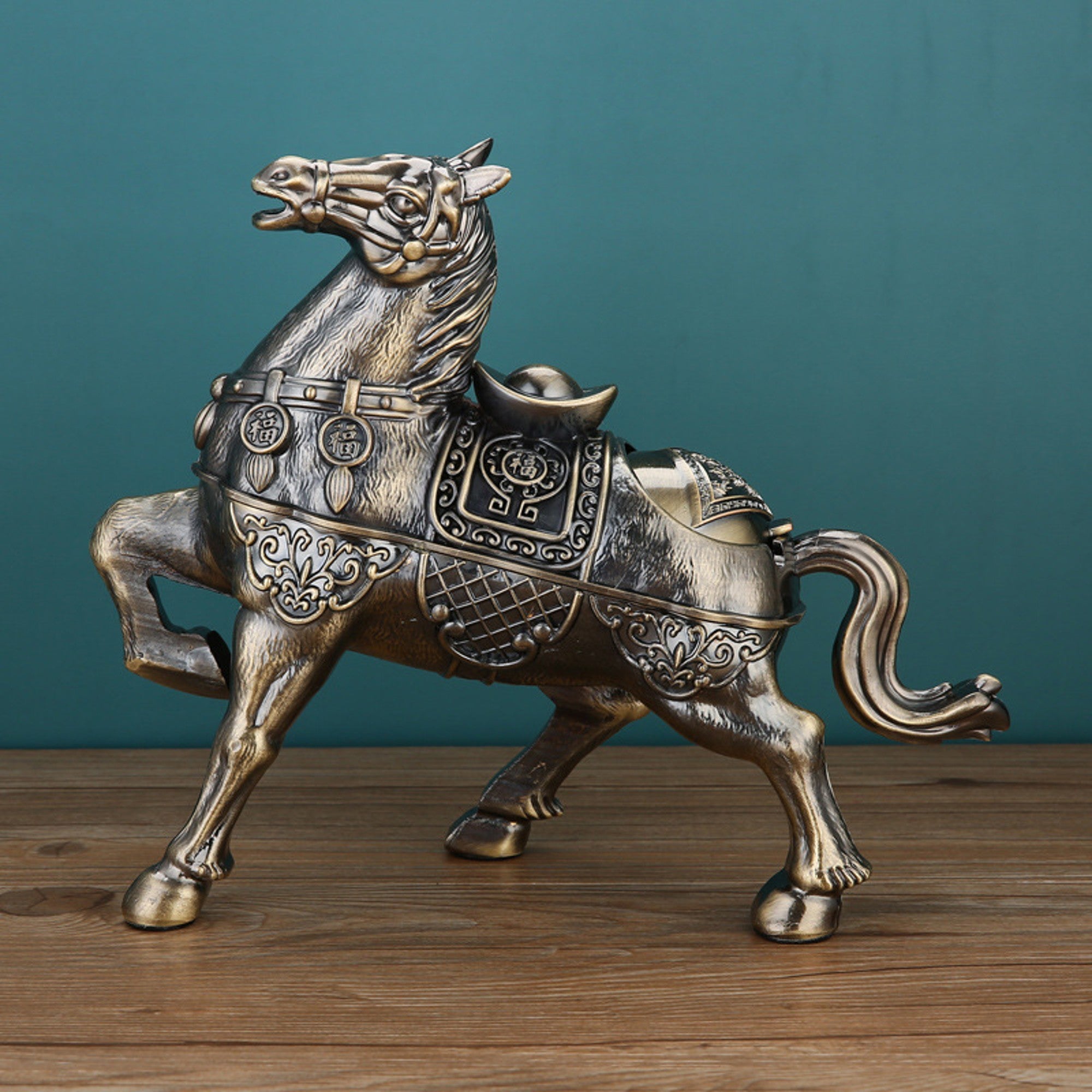 Fortune Horse Ashtray with Lid Metal Covered Large – Ashtray Planet