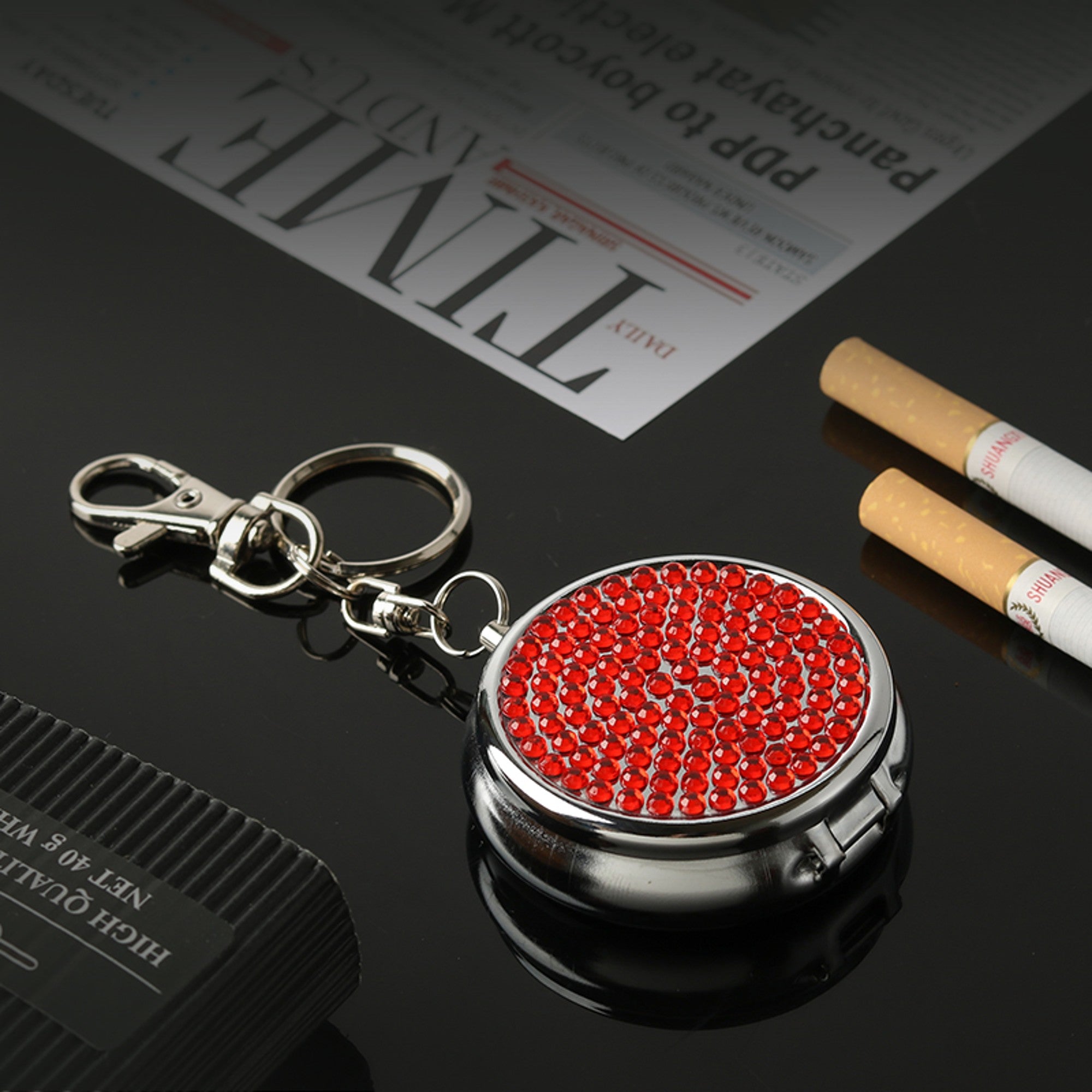 Portable Mini Metal Pocket Ashtray Keychain with Lid (Pack of 2