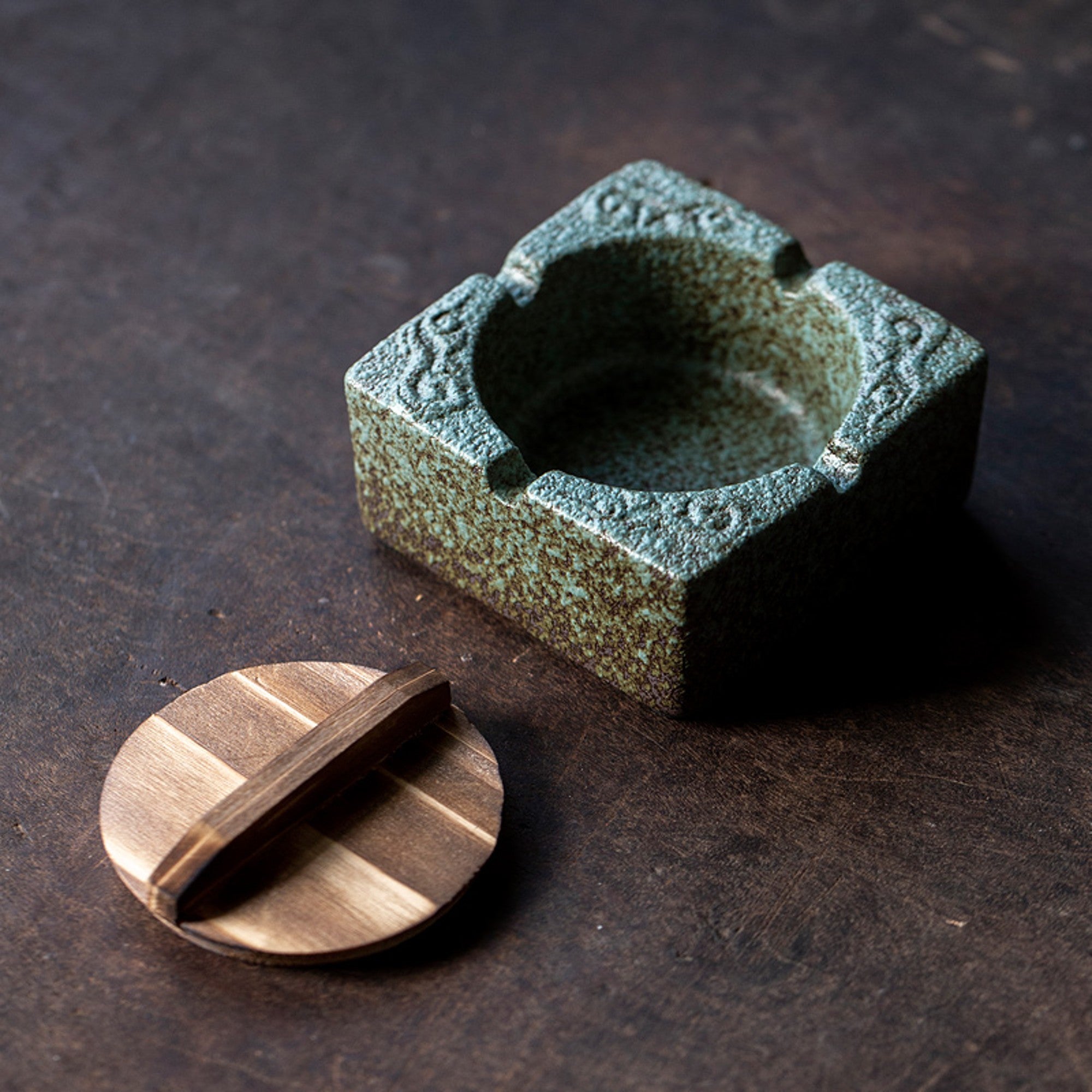 Vintage Ashtray with Lid for Outdoor Retro Square – Ashtray Planet