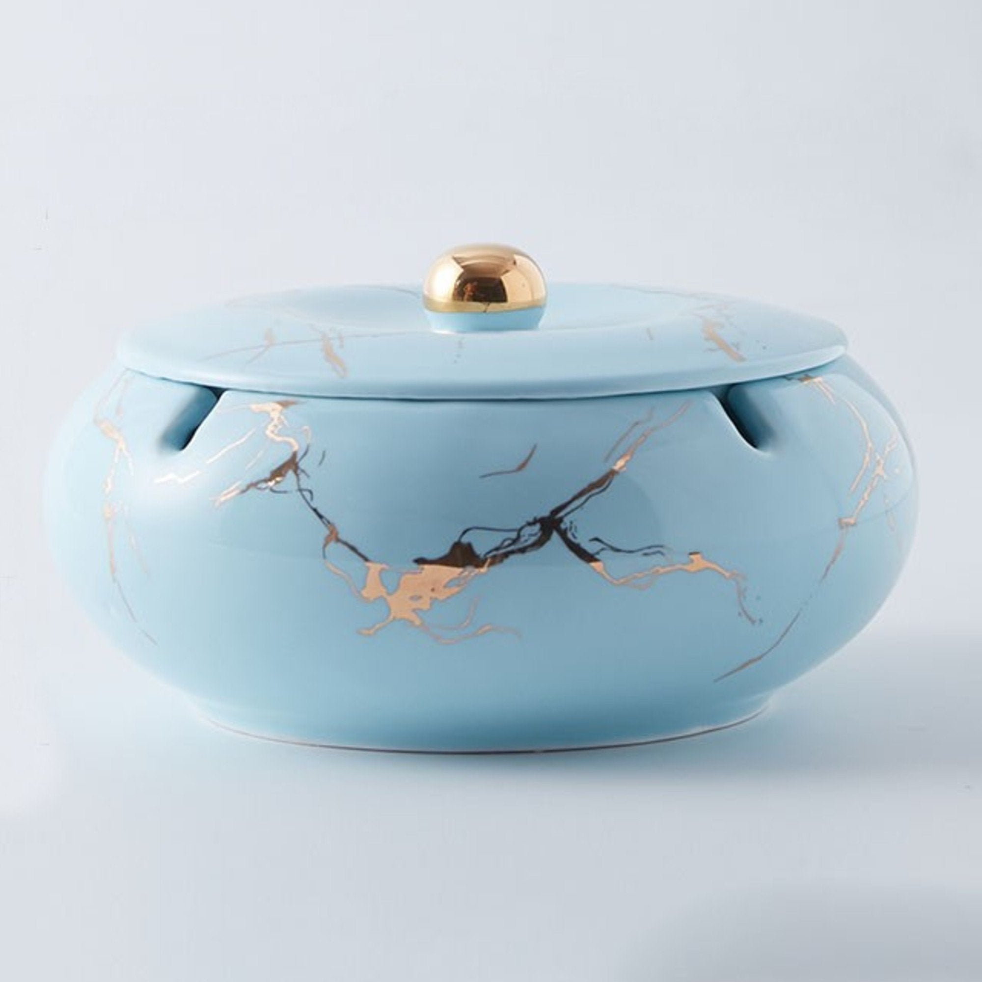 Fashionable Ashtray with Lid – Ashtray Planet