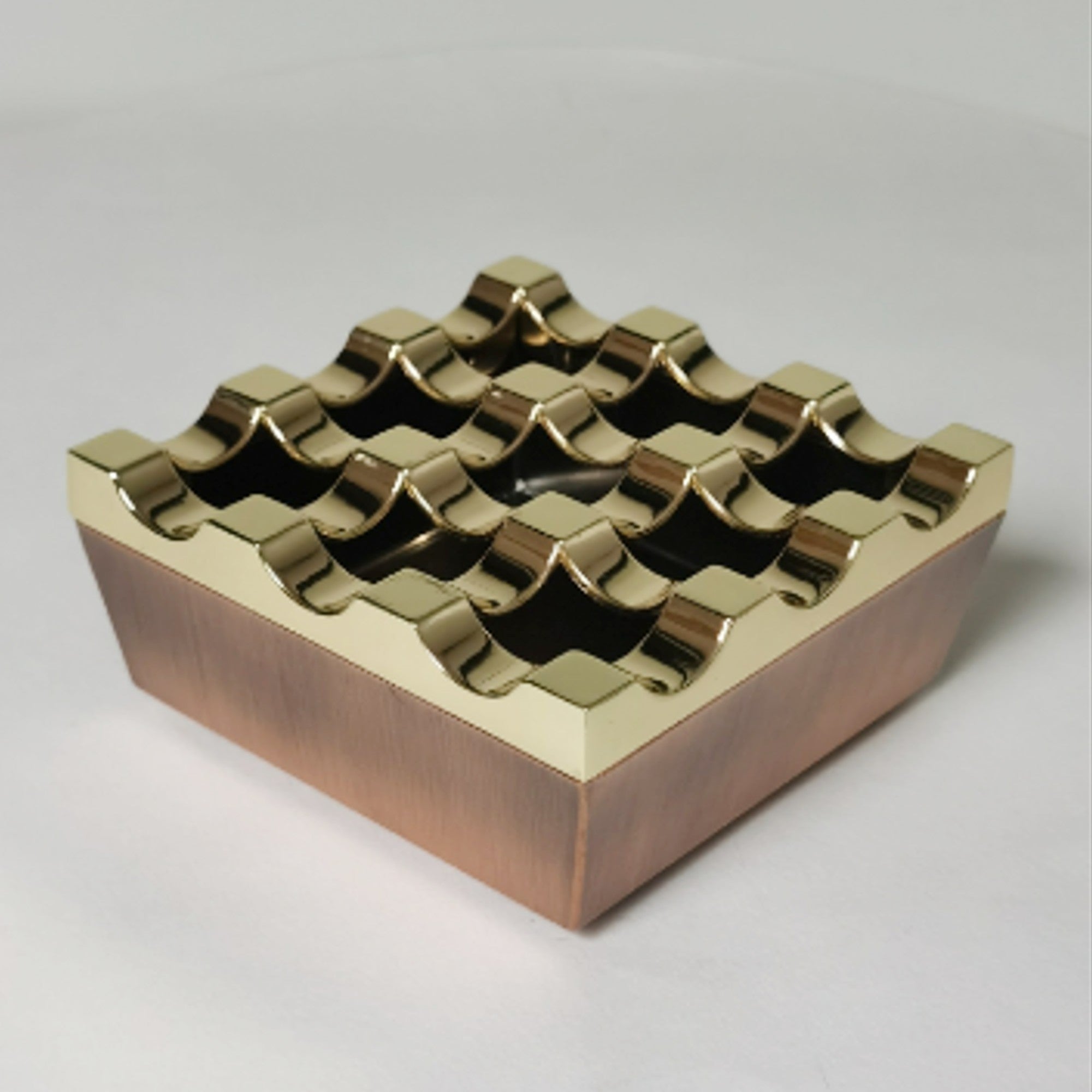 Outdoor Grid Ashtray with Lid 9 holes Metal Square – Ashtray Planet