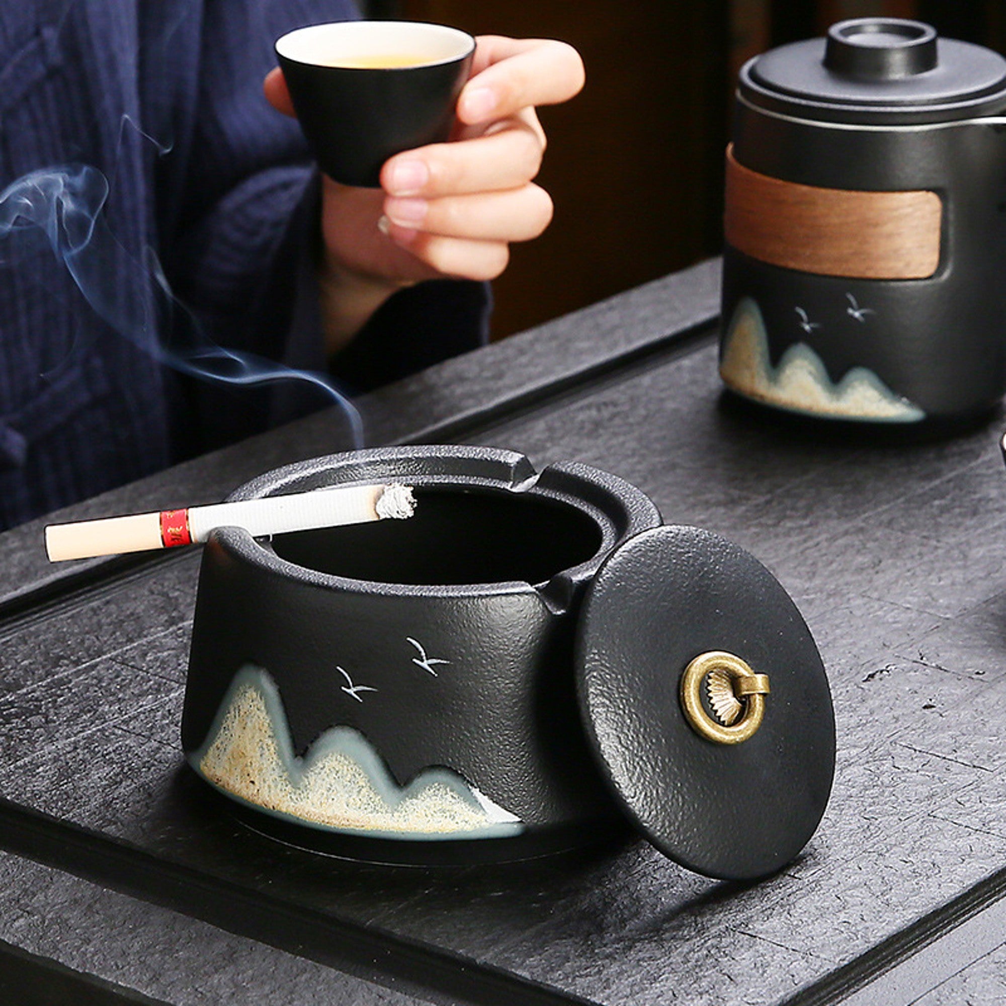 Outdoor Ashtray with Lid Japanese Style Ceramic – Ashtray Planet