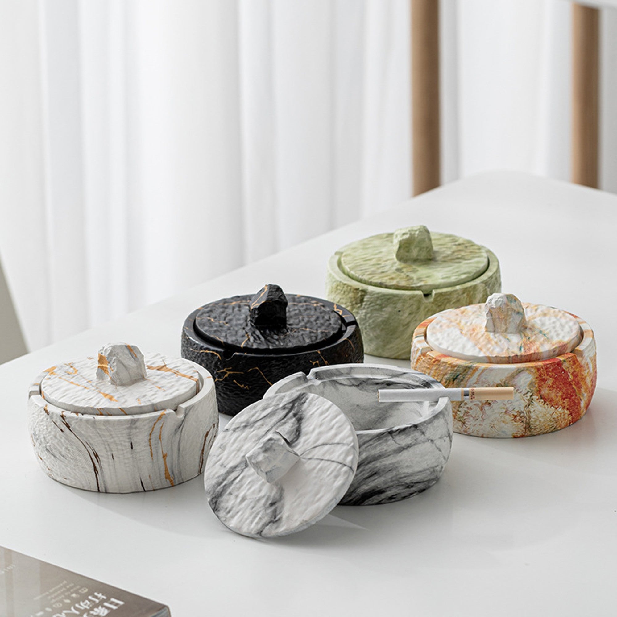 Outdoor Ashtray with Lid and Marble Patterns – Ashtray Planet